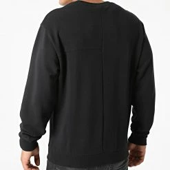 Meilleure affaire 🔥 Sweat Crewneck MT13506 Noir de New Balance 😉 9 Meilleure affaire 🔥 Sweat Crewneck MT13506 Noir de New Balance 😉 -New Balance Soldes new balance 274214 MT13506BK 20210716T145335 04
