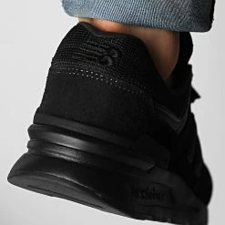 Promo 😀 Baskets Lifestyle CM997HCI Black de New Balance 🔥 -New Balance Soldes new balance 277103 CM997HCI 20210730T140416 04