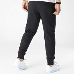 Coupon 🧨 Pantalon Jogging Essential MP03558 Noir de New Balance 🥰 -New Balance Soldes new balance 312924 MP03558 BK 20220408T155845 04