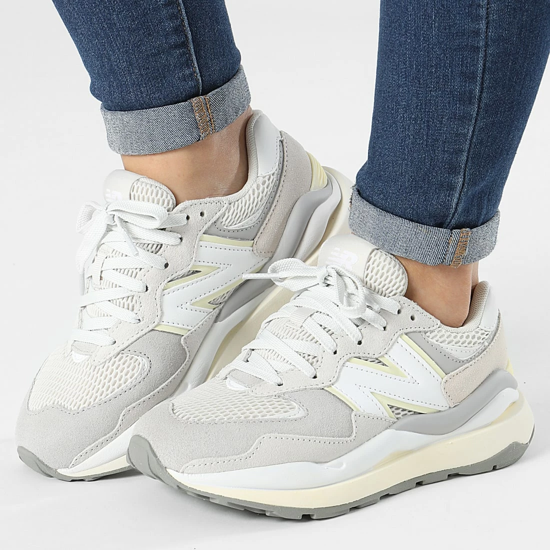 Top 10 🔔 Baskets Femme 5740 W5740SGC Grey Beige de New Balance 👍 3 Top 10 🔔 Baskets Femme 5740 W5740SGC Grey Beige de New Balance 👍