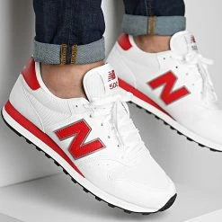 New Balance Soldes 8 Grosses soldes 🎁 Baskets Lifestyle 500 GM500RO1 White Red de New Balance 😀