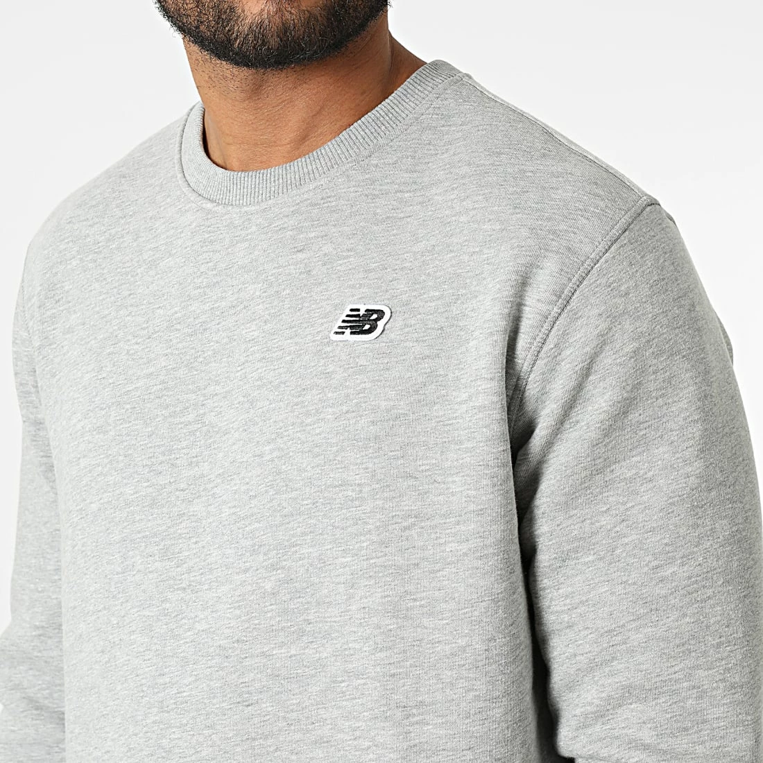 Budget ❤️ Sweat Crewneck Logo MT23601 Gris Chiné de New Balance 👏 4 Budget ❤️ Sweat Crewneck Logo MT23601 Gris Chiné de New Balance 👏 – Image 2