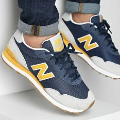 Meilleur prix ⭐ Baskets Lifestyle 515 ML515VR3 Navy Gold de New Balance 🧨
