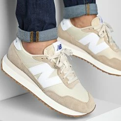 De gros ⭐ Baskets Lifestyle 237 MS237RD Sand Beige de New Balance 🔔
