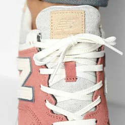 Vente flash ✔️ Baskets Lifestyle 574 U574SR2 Salmon de New Balance 👍 -New Balance Soldes new balance 331044 U574SR2 20220803T160033 03