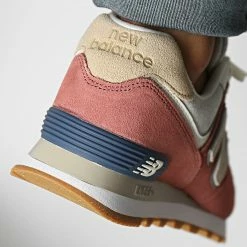 Vente flash ✔️ Baskets Lifestyle 574 U574SR2 Salmon de New Balance 👍 -New Balance Soldes new balance 331044 U574SR2 20220803T160034 04