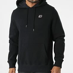 New Balance Soldes 24 Acheter ✨ Sweat Capuche Logo MT23602 Noir de New Balance 🔔