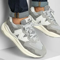 Les meilleures critiques de 🔔 Baskets Lifestyle 5740 M5740PSG Grey de New Balance 👏