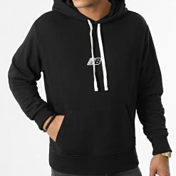 Meilleure vente 🌟 Sweat Capuche MT23511 Noir de New Balance 🔔 -New Balance Soldes new balance 335577 MT23511 BK 20220906T155415 03