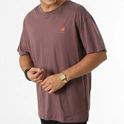 Acheter ✔️ Tee 👚 Shirt UT21503 Violet de New Balance 🧨 -New Balance Soldes new balance 335641 UT21503 TRF 20220906T160420 03