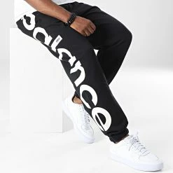 Meilleur prix ✨ Pantalon Jogging UP23503 Noir de New Balance 🔥 -New Balance Soldes new balance 336260 UP23503 BK 20220915T152928 03