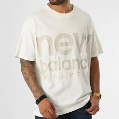 Promo 🌟 Tee 👕 Shirt UT23505 Beige de New Balance 🎁 -New Balance Soldes new balance 336265 UT23505 SST 20220909T152128 03