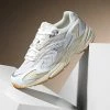 Tout neuf 💯 Baskets ML725T Bone White Metallic Silver de New Balance 🧨