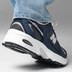 Les meilleures critiques de ❤️ Baskets Lifestyle 530 MR530SMT Eclipse Navy Reflection de New Balance ✨ -New Balance Soldes new balance 343366 MR530SMT 20221010T160055 05