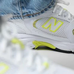 Nouveau 🥰 Baskets Lifestyle 530 MR530DWP White Yellow de New Balance 😀 -New Balance Soldes new balance 345522 MR530DWP 20221028T112149 02