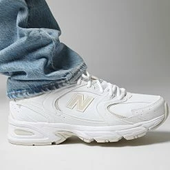 Meilleure affaire 😀 Baskets Lifestyle 530 MR530SYA White Natural de New Balance ⌛ -New Balance Soldes new balance 346665 MR530SYA 20221102T144717 03