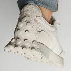 Le moins cher ❤️ Baskets Classics 327 MS327SJ Beige de New Balance ⭐ -New Balance Soldes new balance 346811 MS327SJ 20221111T144857 04